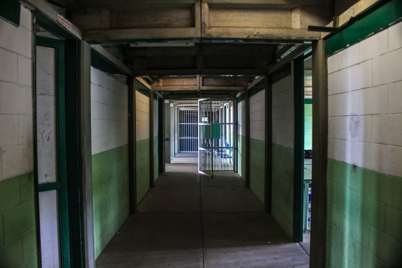 Vantis controlled IPTV distribution inside a correctional facility